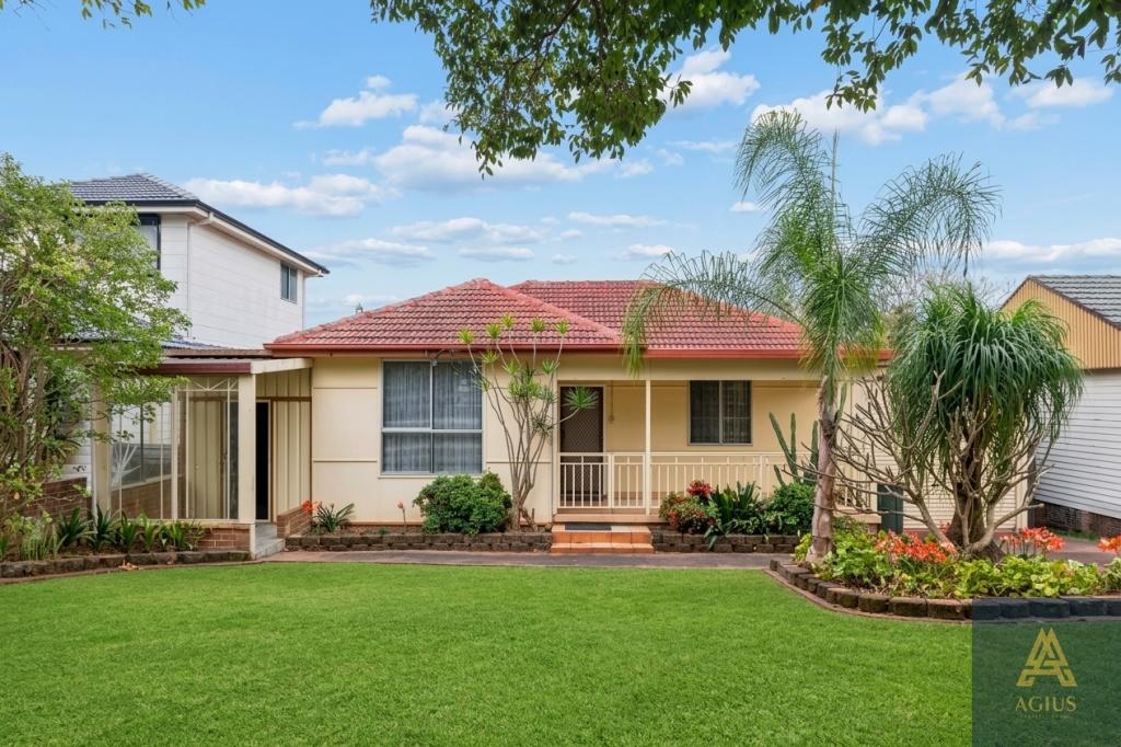 19 Thomas Kelly Cres, Lalor Park, NSW 2147
