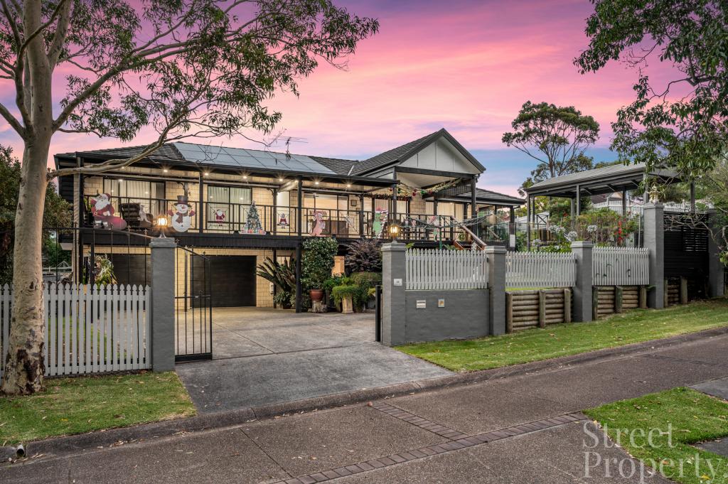 12 SUNDEW CL, GARDEN SUBURB, NSW 2289