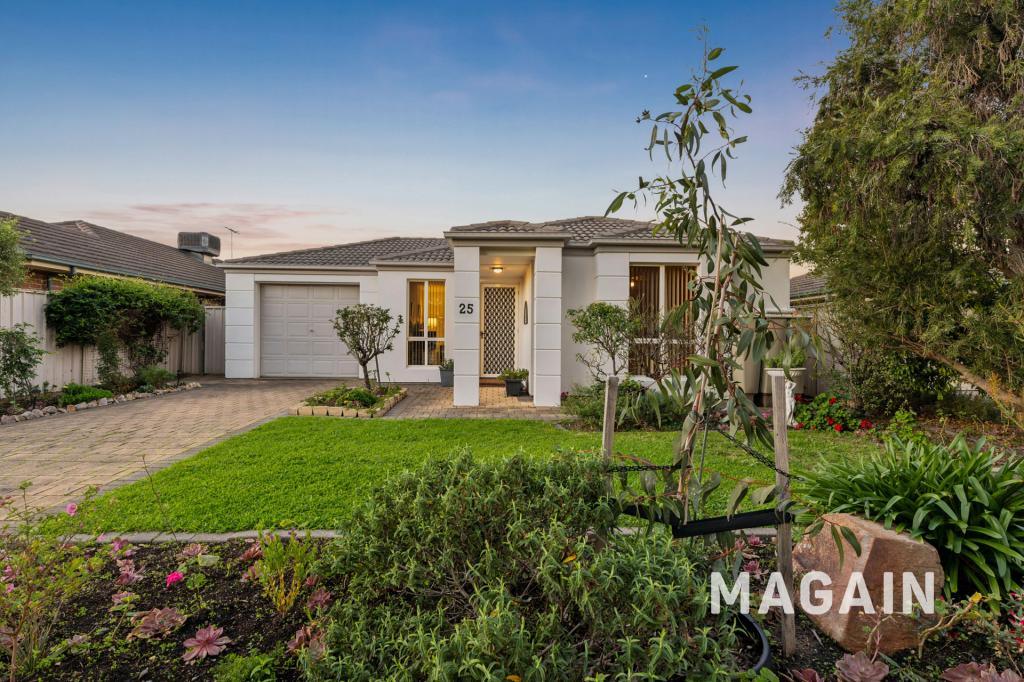 25 Periwinkle Dr, Aldinga Beach, SA 5173