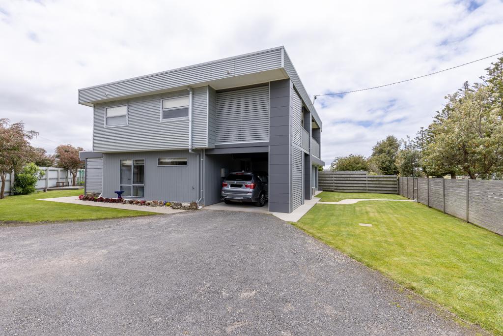 49 Foreshore Rd, Seaspray, VIC 3851