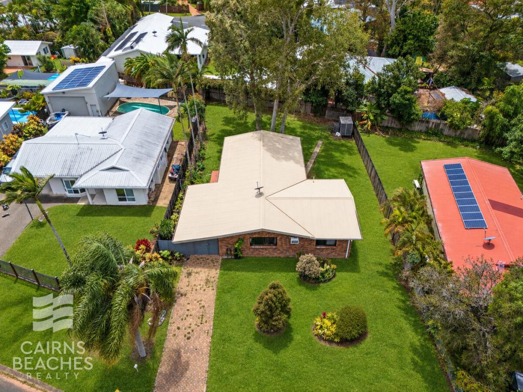 8 EDDY ST, CLIFTON BEACH, QLD 4879