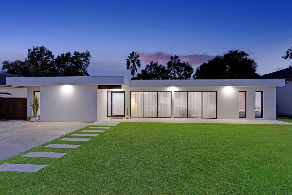 4 Kurow Cl, Wamberal, NSW 2260