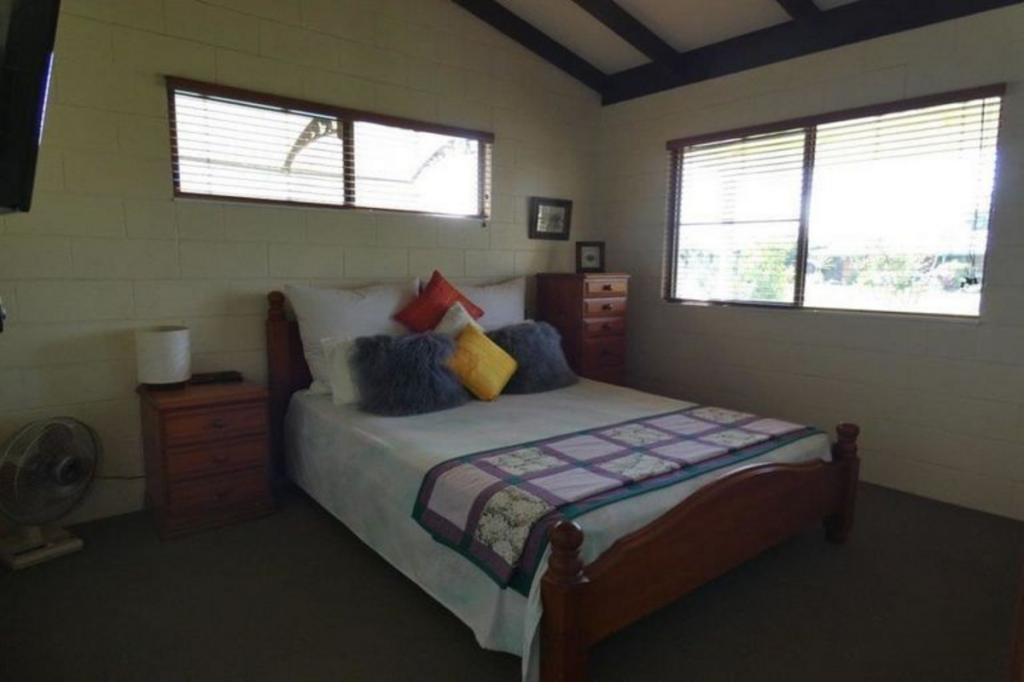 8 Pangola St, Winfield, QLD 4670