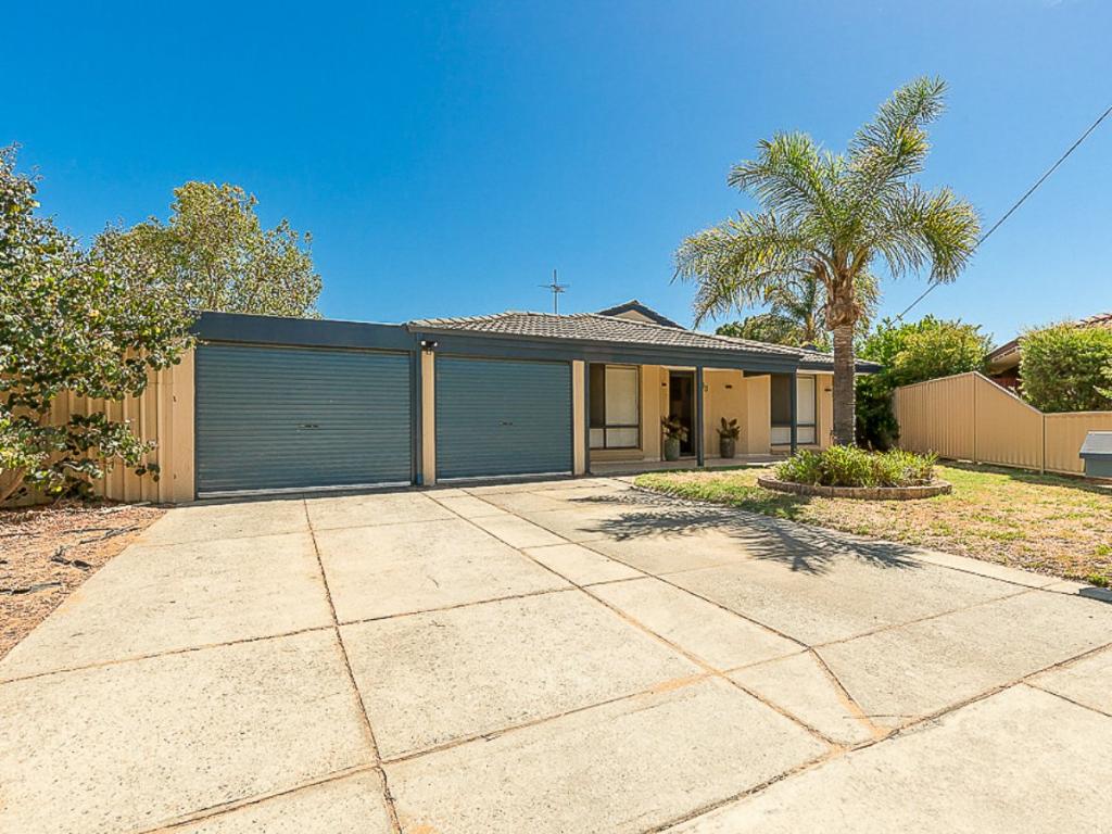 13 Perriam Cl, Parmelia, WA 6167