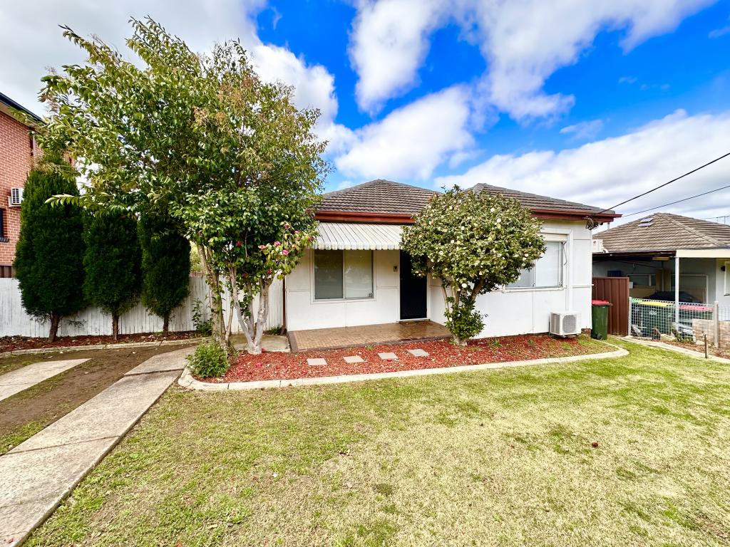 6 Phillip Ave, Cabramatta, NSW 2166