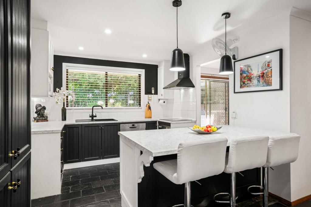 7a Melingie Ct, Happy Valley, SA 5159