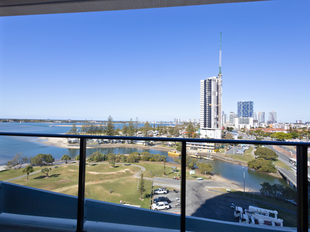 1006/180 Marine Pde, Labrador, QLD 4215