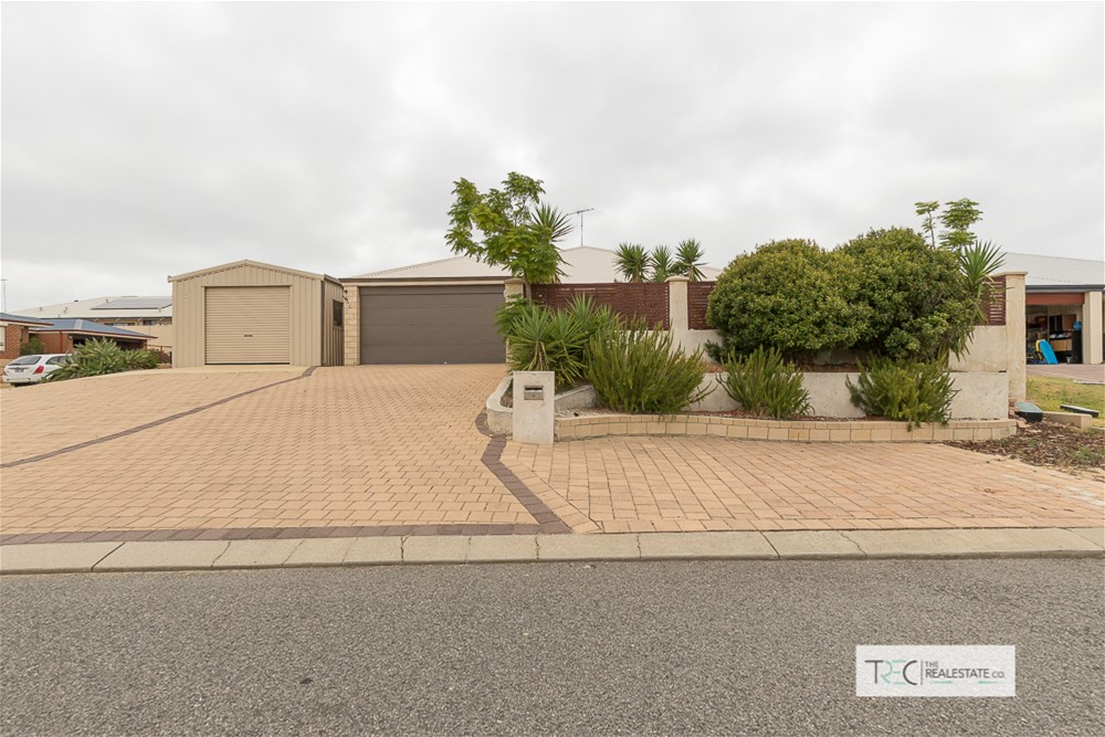 6 Hopetoun Bend, Dawesville, WA 6211