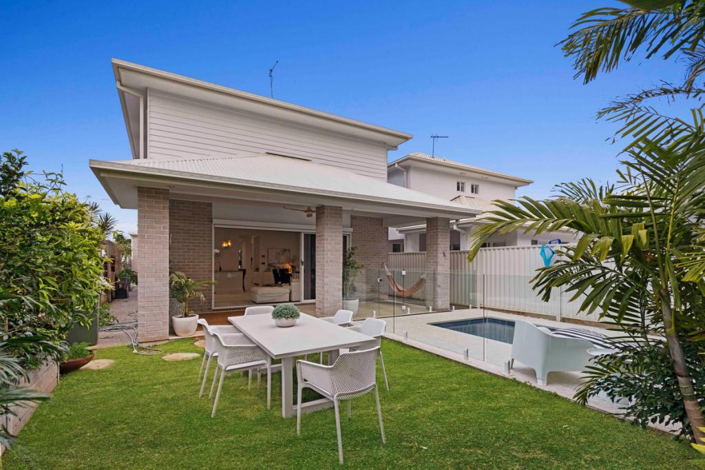 163A PRINCE EDWARD PDE, SCARBOROUGH, QLD 4020