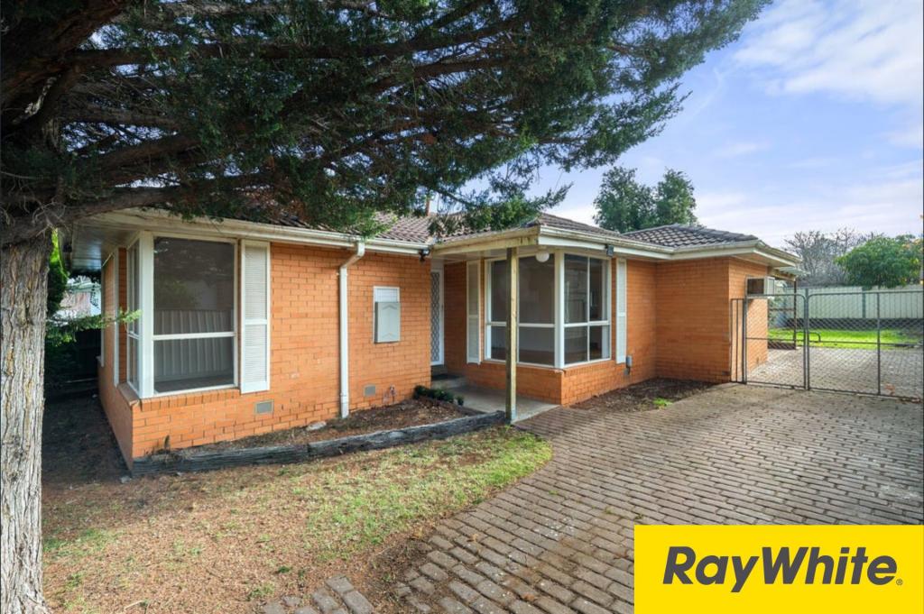 30 Quail Cres, Melton, VIC 3337