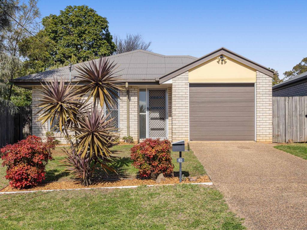 2b Weetwood St, Newtown, QLD 4350
