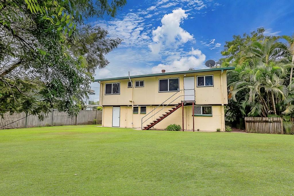 34 Catherine Cres, Kelso, QLD 4815