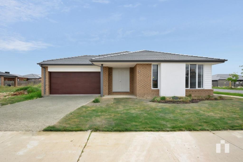 24 FARADAY ST, MICKLEHAM, VIC 3064