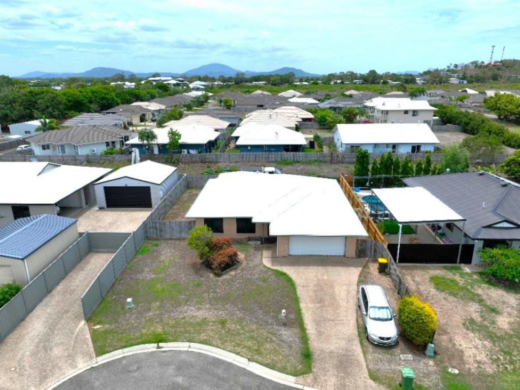 12 Lexington Ct, Bowen, QLD 4805