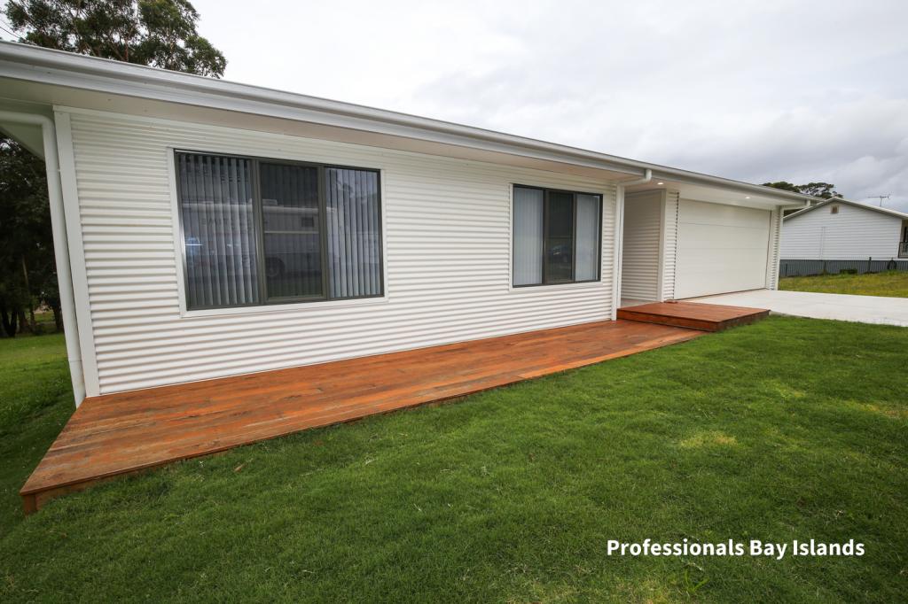 13-17 MOUNTAIN VIEW CRES, RUSSELL ISLAND, QLD 4184