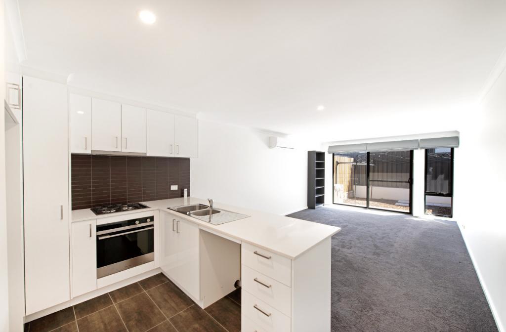 10/12 Dulcie Holland Cres, Moncrieff, ACT 2914