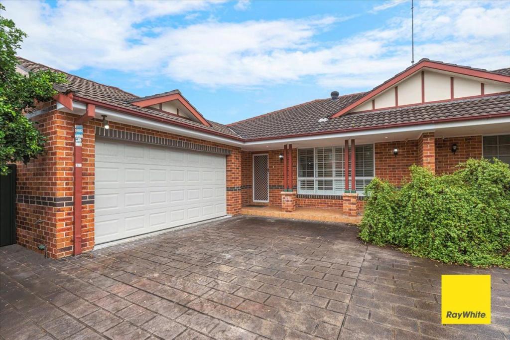 4/220 FARNHAM RD, QUAKERS HILL, NSW 2763