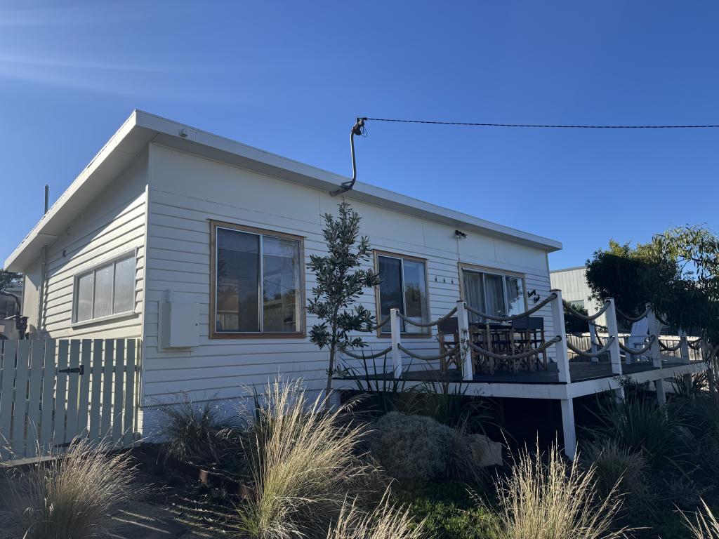 196 Carlton Beach Rd, Dodges Ferry, TAS 7173