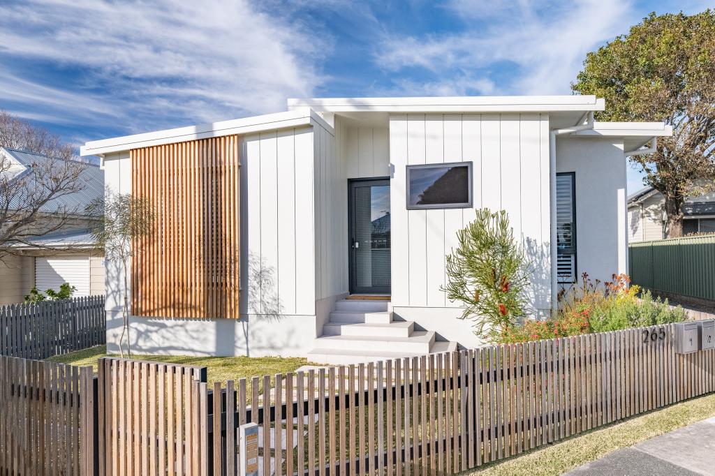 1/265 Glebe Rd, Merewether, NSW 2291