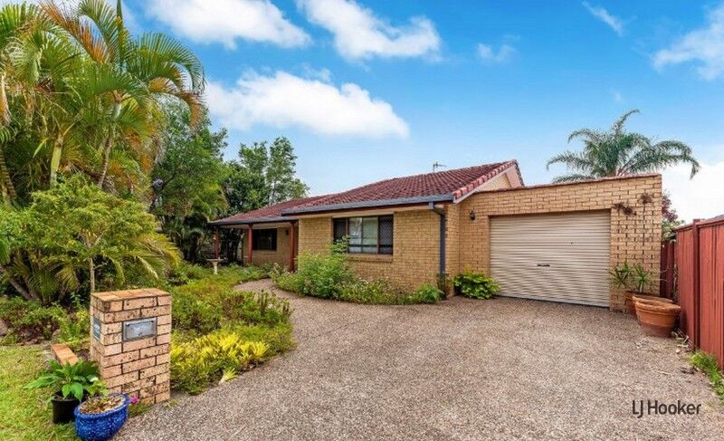 31 Mainsail St, Currumbin Waters, QLD 4223