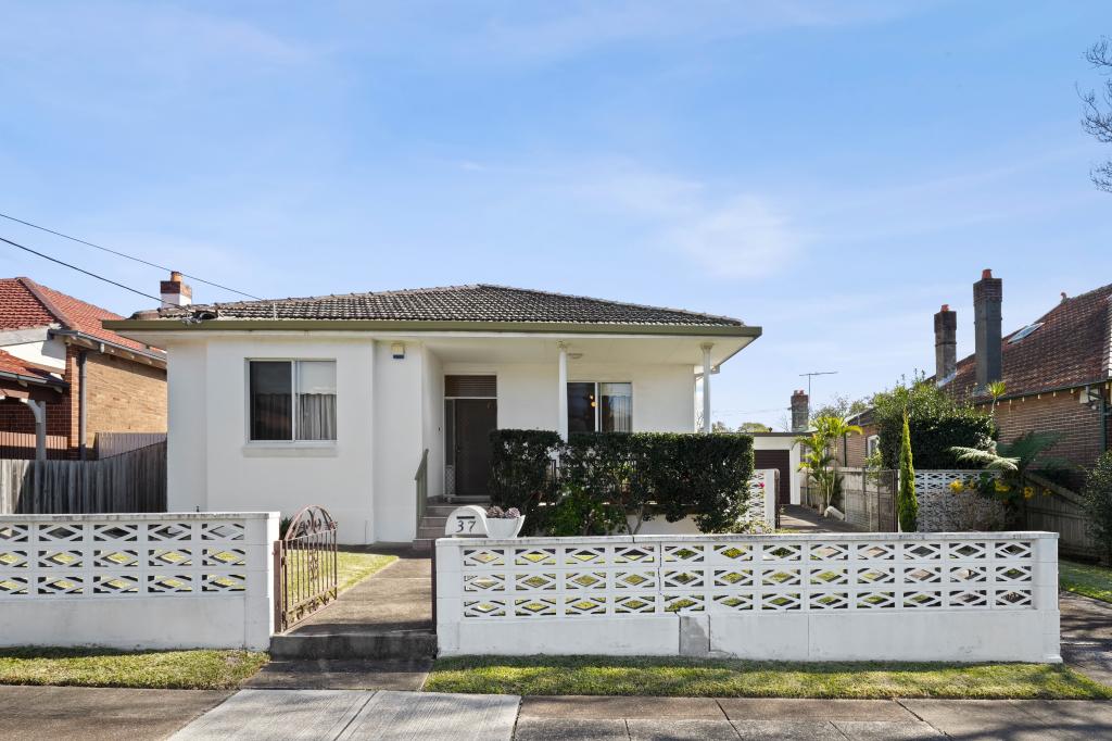 37 Lucas Rd, Burwood, NSW 2134