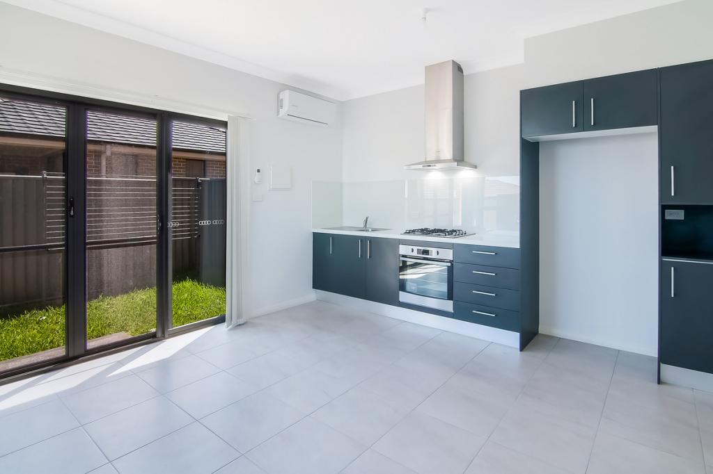 7A BOWEN CL, JORDAN SPRINGS, NSW 2747