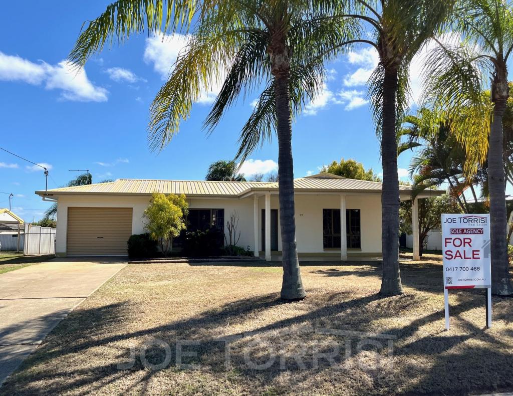 25 Rains St, Mareeba, QLD 4880