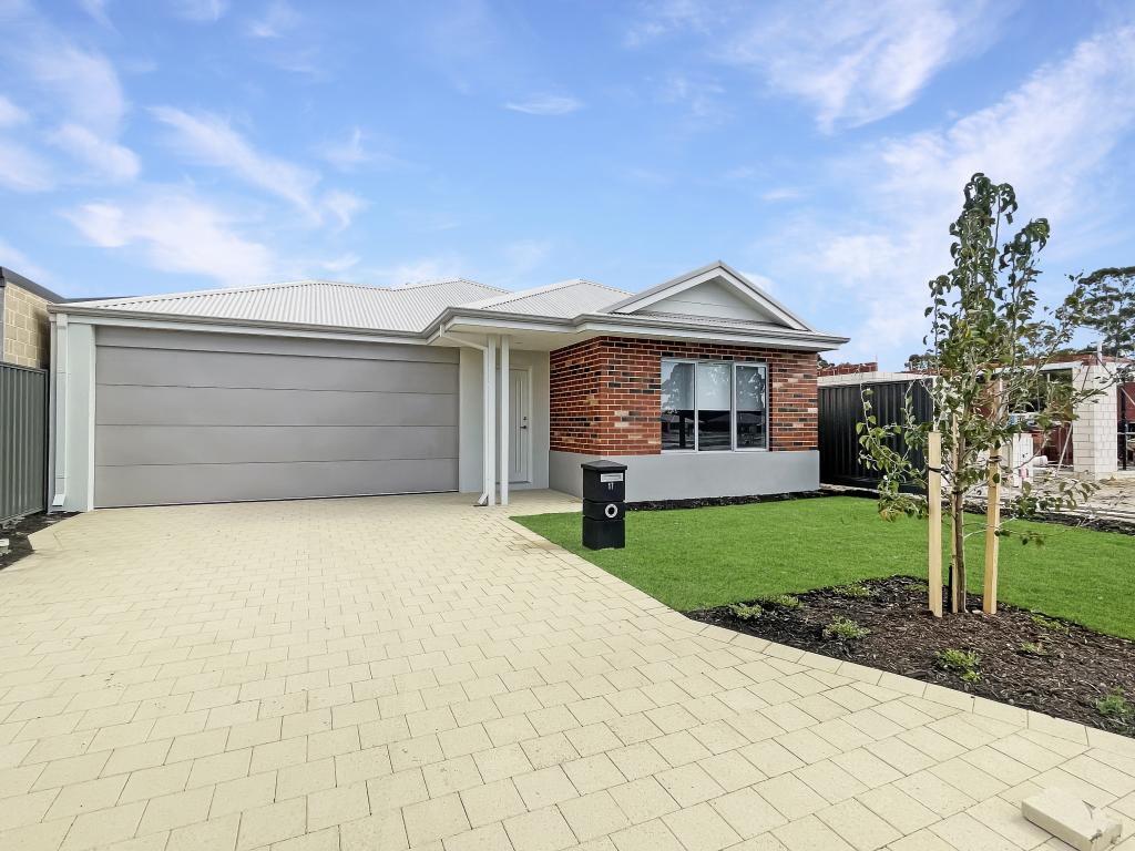 17 Quandong Rd, Henley Brook, WA 6055