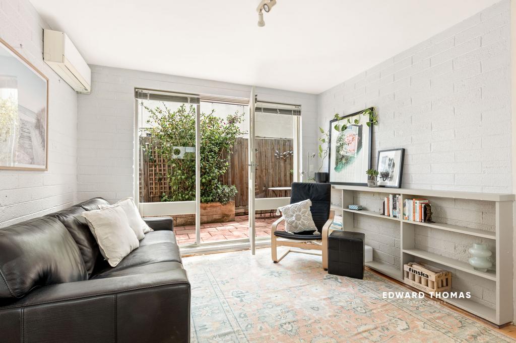 2/7 DARTFORD ST, FLEMINGTON, VIC 3031