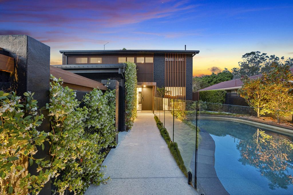 15 ANEMONE AVE, HOLLYWELL, QLD 4216