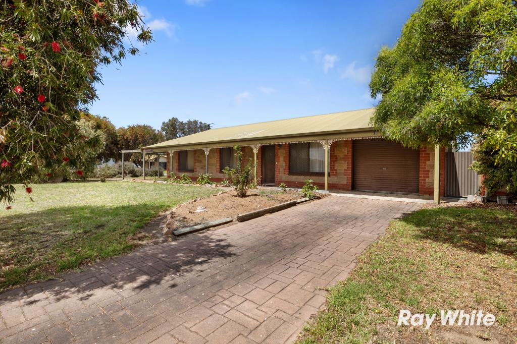10 North Tce, Meningie, SA 5264