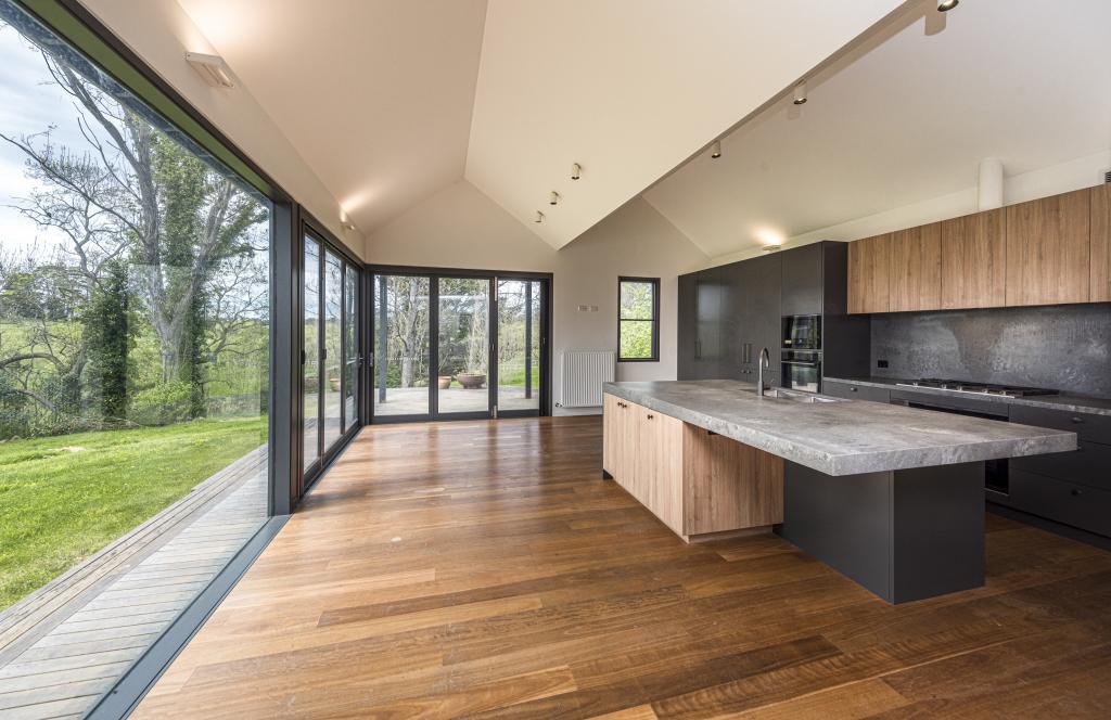 60 Church Rd, Moss Vale, NSW 2577