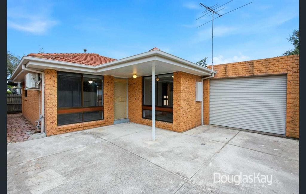 2/15 Taunton St, Sunshine, VIC 3020