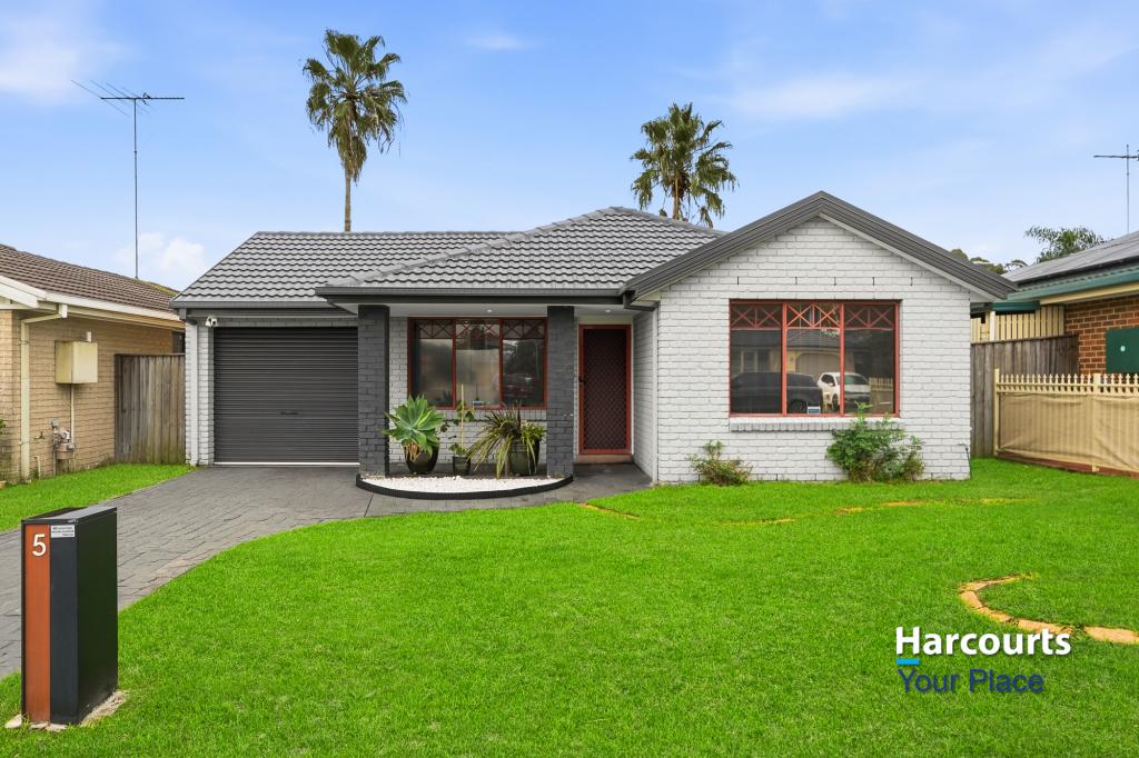 5 Royal Ave, Plumpton, NSW 2761