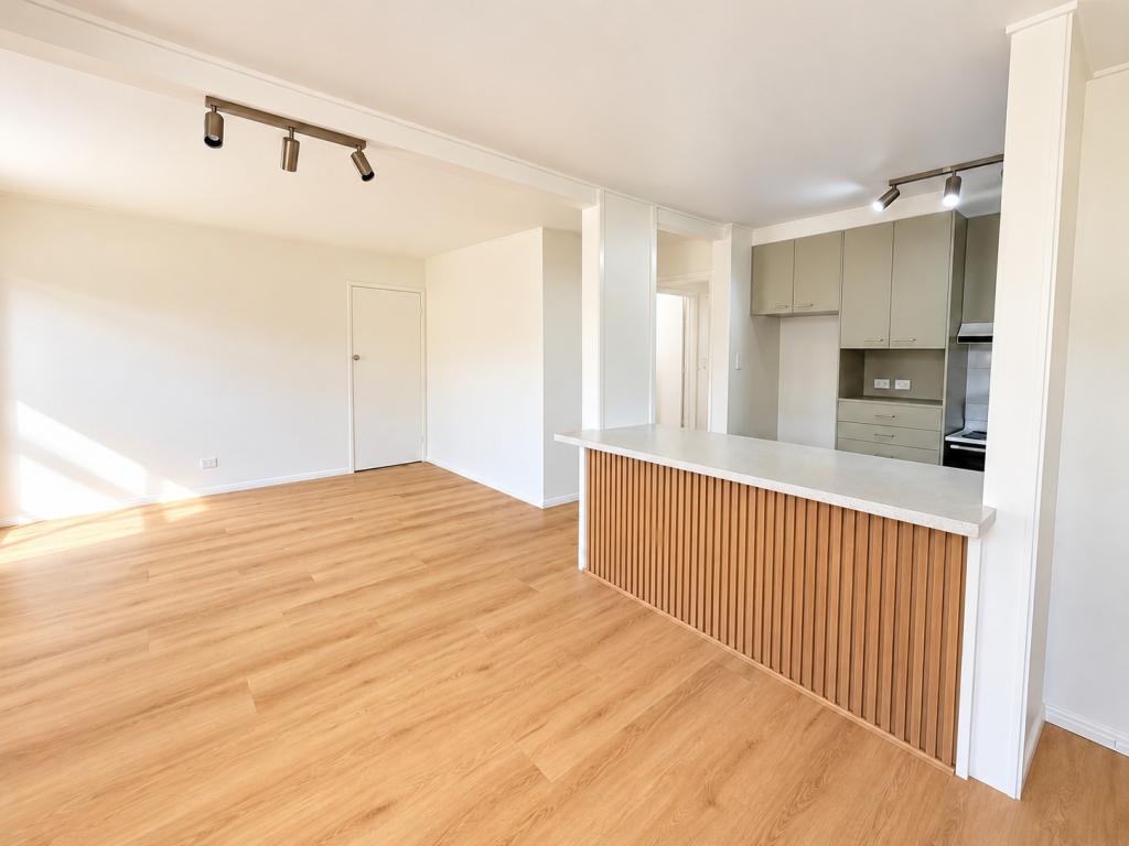 5/107a Frank St, Labrador, QLD 4215