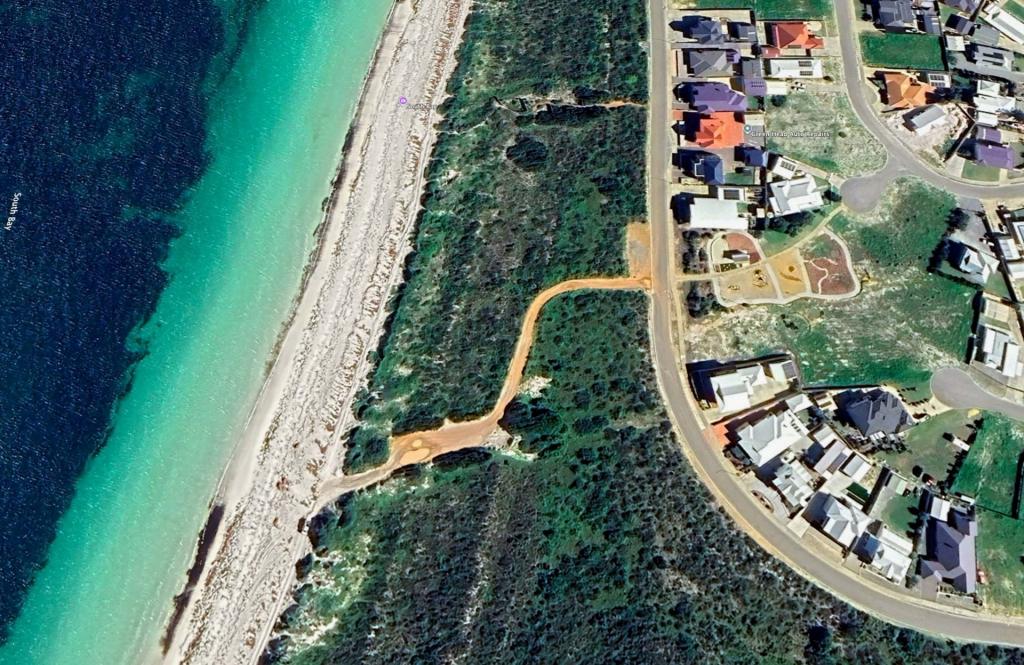 27 Whiteman St, Green Head, WA 6514