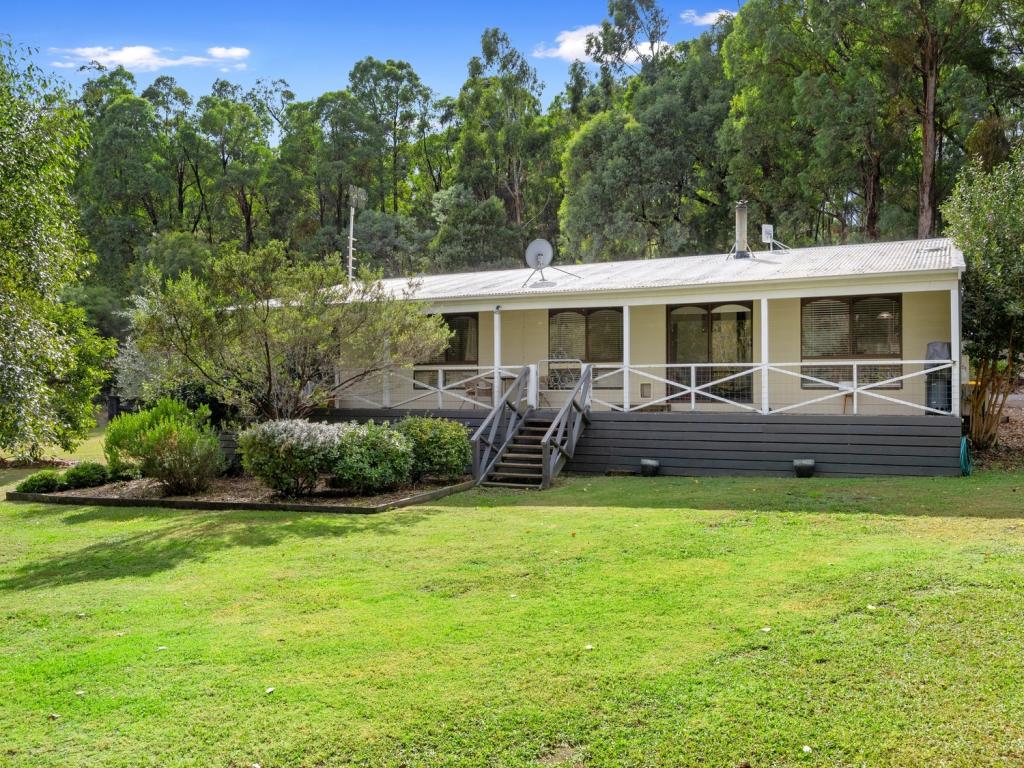 13 Buxton-Marysville Rd, Buxton, VIC 3711