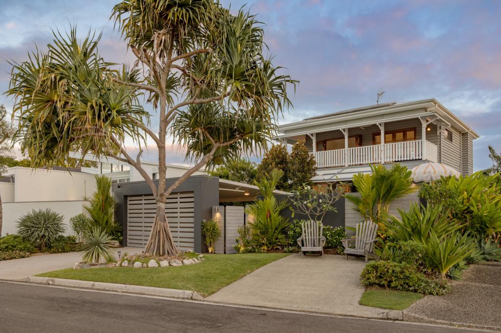 15 Laburnum Cres, Noosaville, QLD 4566