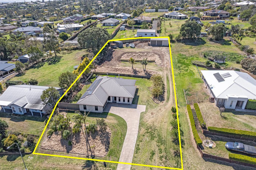 12 Eagle St, Highfields, QLD 4352
