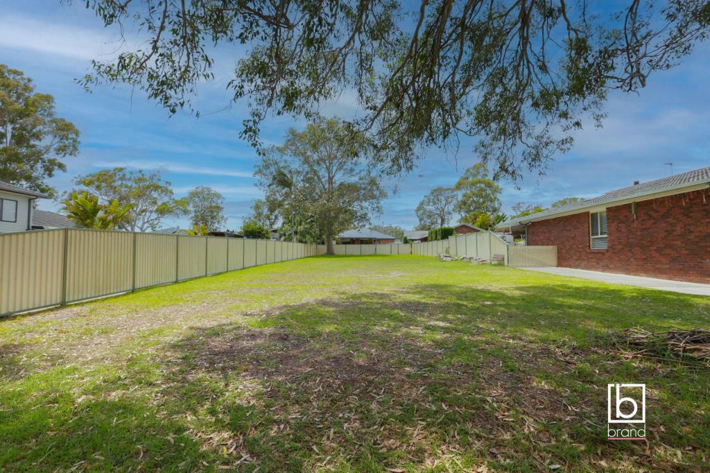 39 Teragalin Dr, Chain Valley Bay, NSW 2259