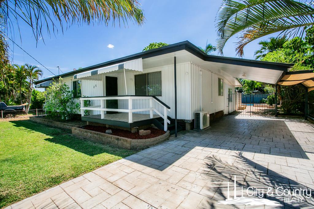 25 Thomson Rd, Mount Isa, QLD 4825