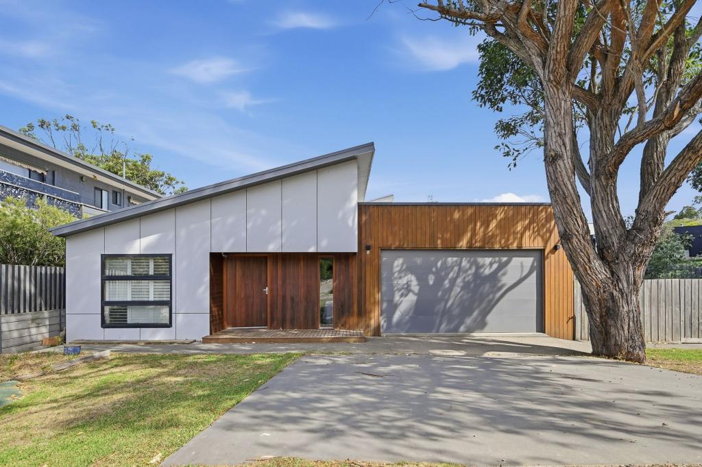 5-7 Noble St, Venus Bay, VIC 3956