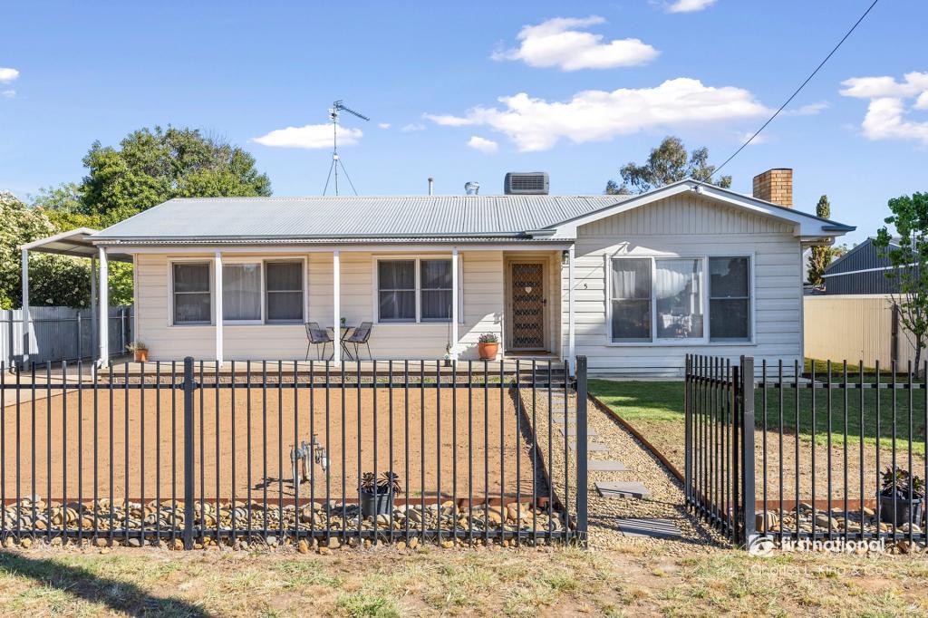 1/5 Mckinlay St, Echuca, VIC 3564