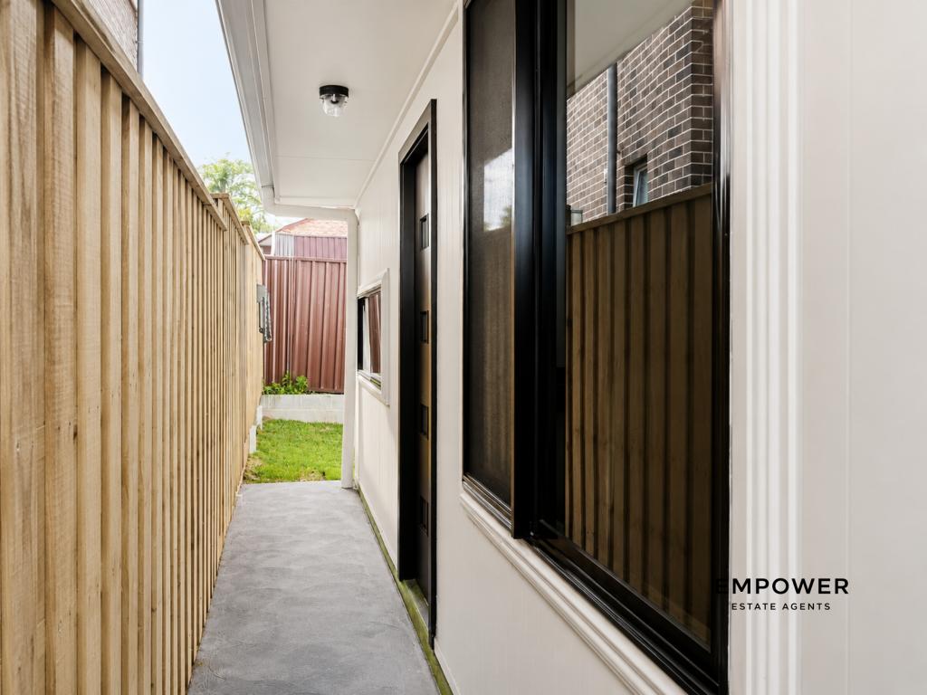 26b Preston St, Claymore, NSW 2559