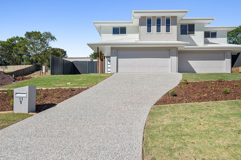 1/11 Brickfields Cres, Southside, QLD 4570