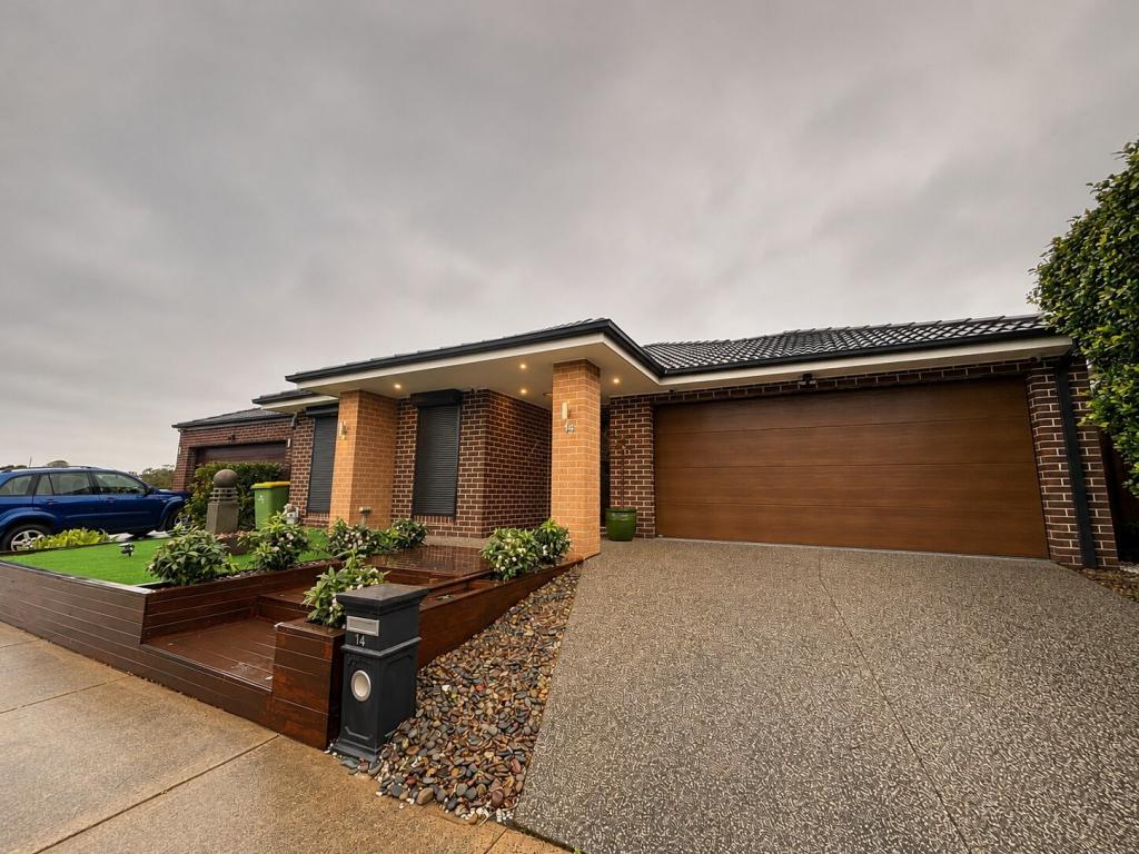 14 RUBEN ST, OFFICER, VIC 3809