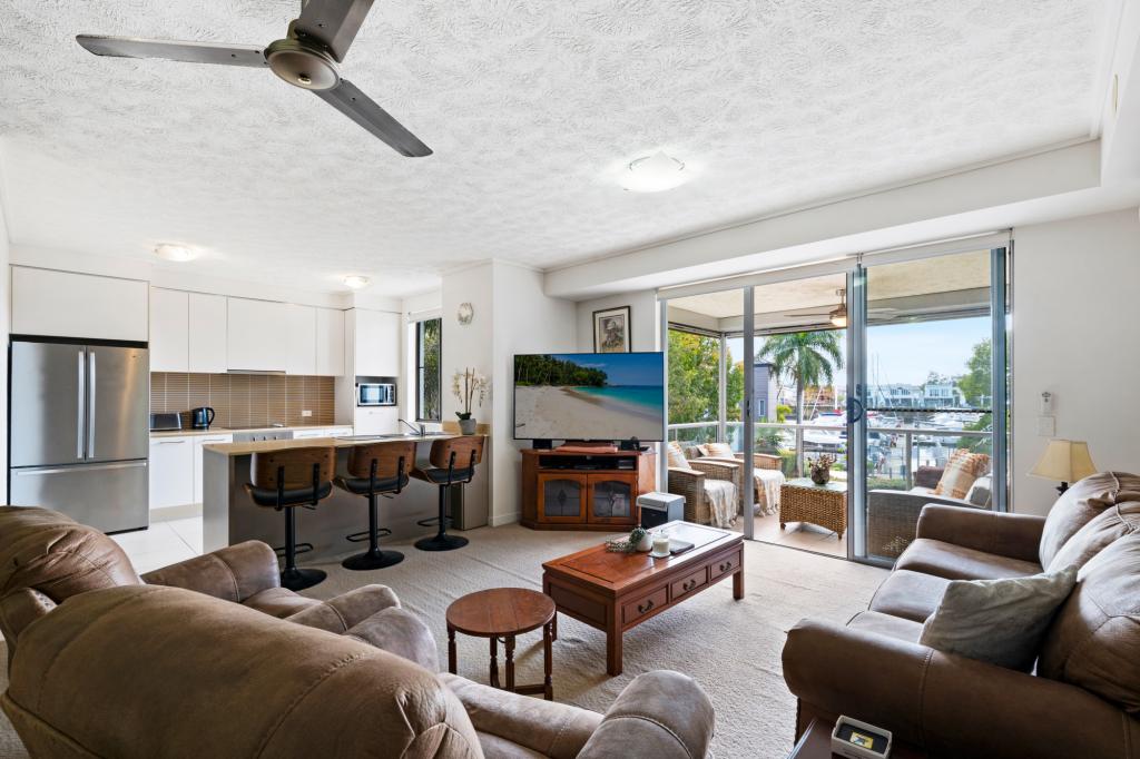 522/66 Sickle Ave, Hope Island, QLD 4212