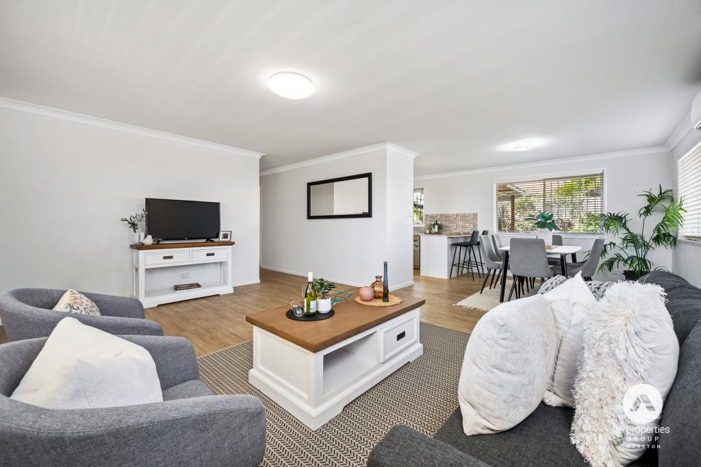33 MANZILL ST, SUNNYBANK HILLS, QLD 4109