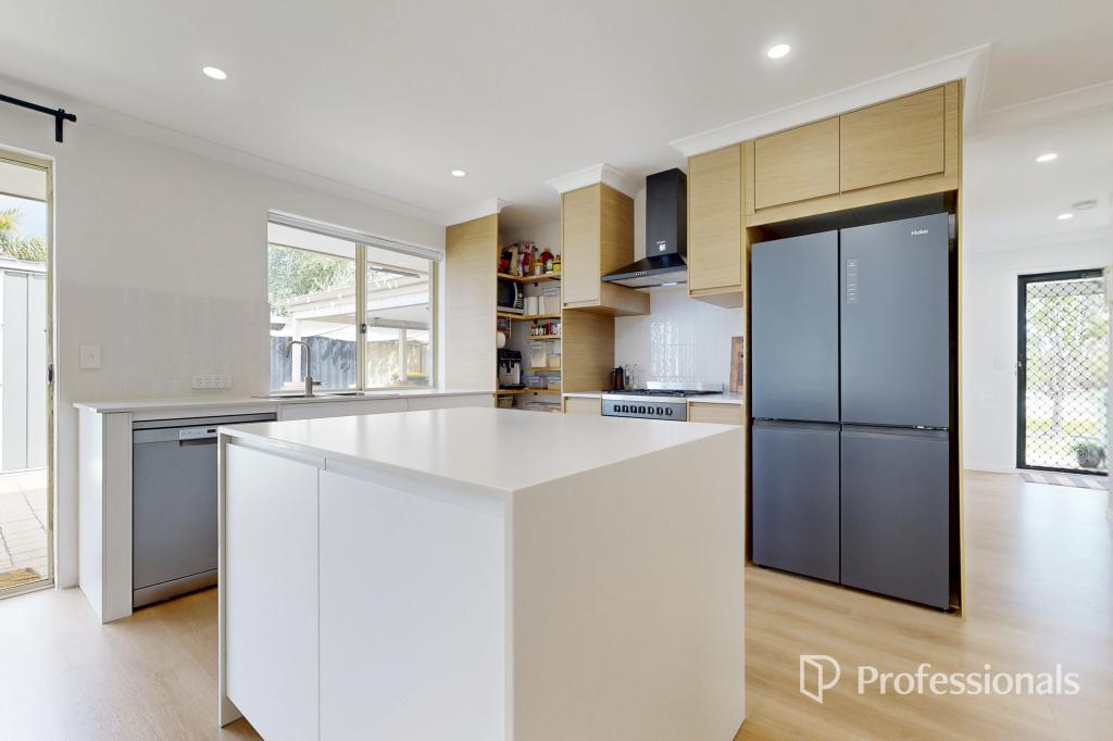 63 Bloodwood Dr, Marangaroo, WA 6064