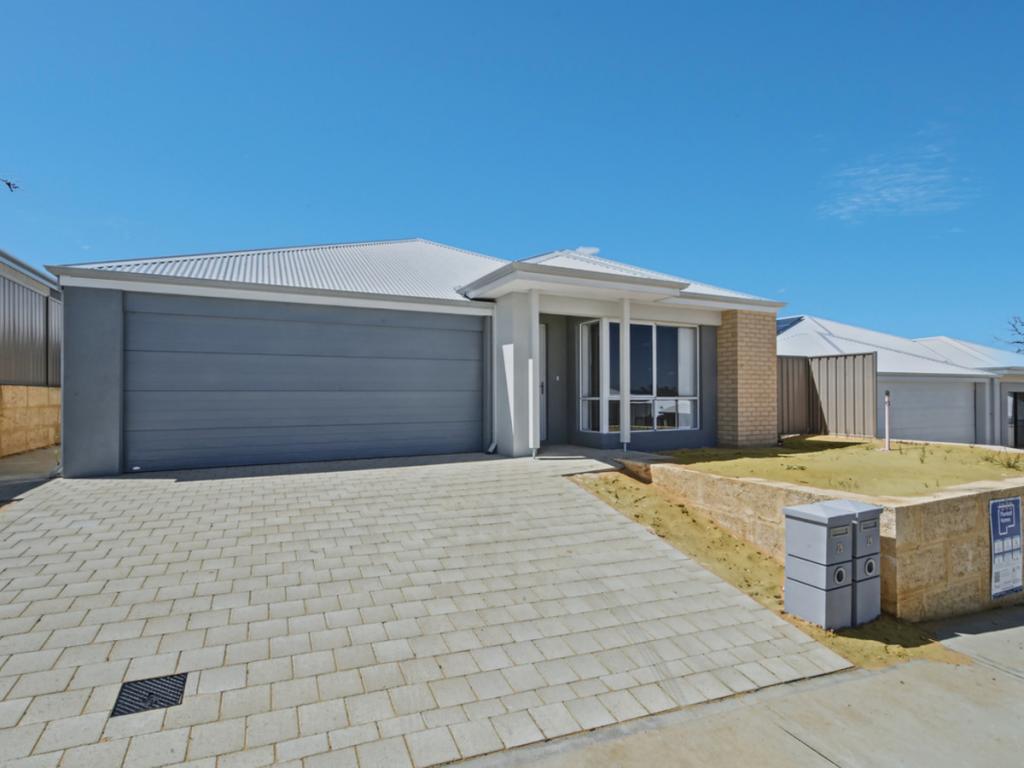 25b Gardner St, Parmelia, WA 6167